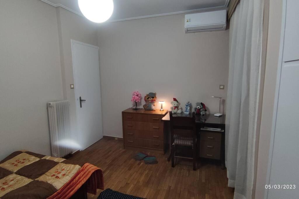 Sq Varnava Appartment Atena Exterior foto